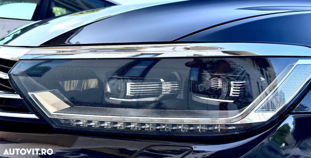 Volkswagen Passat 2.0 TSI 4Motion DSG Highline - 26