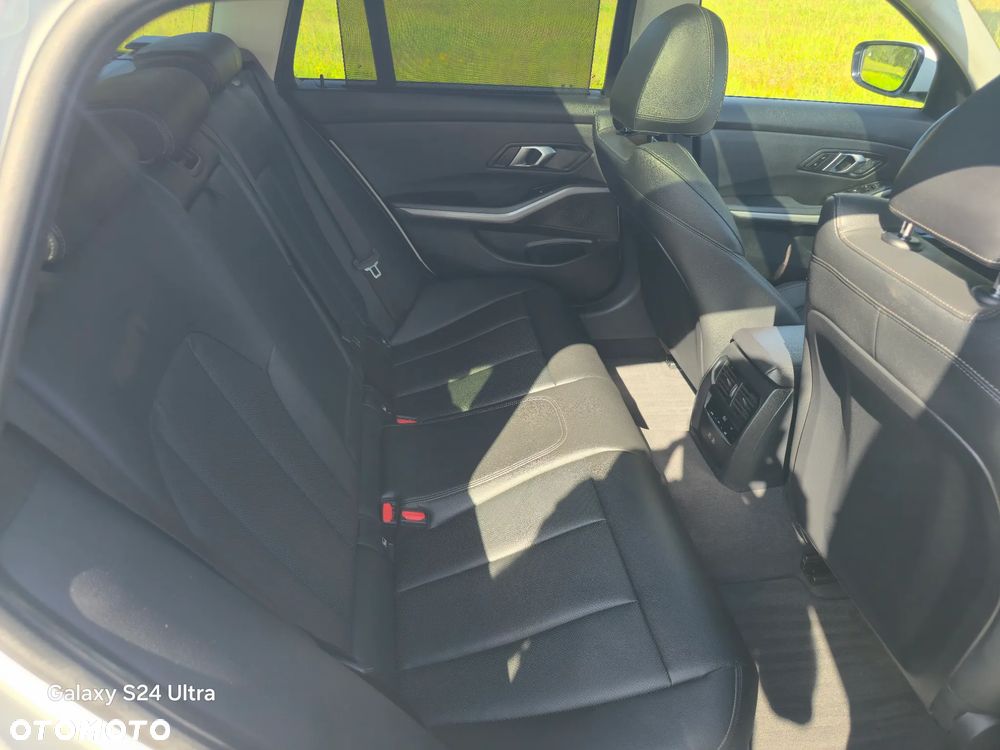 BMW Seria 3 - 29