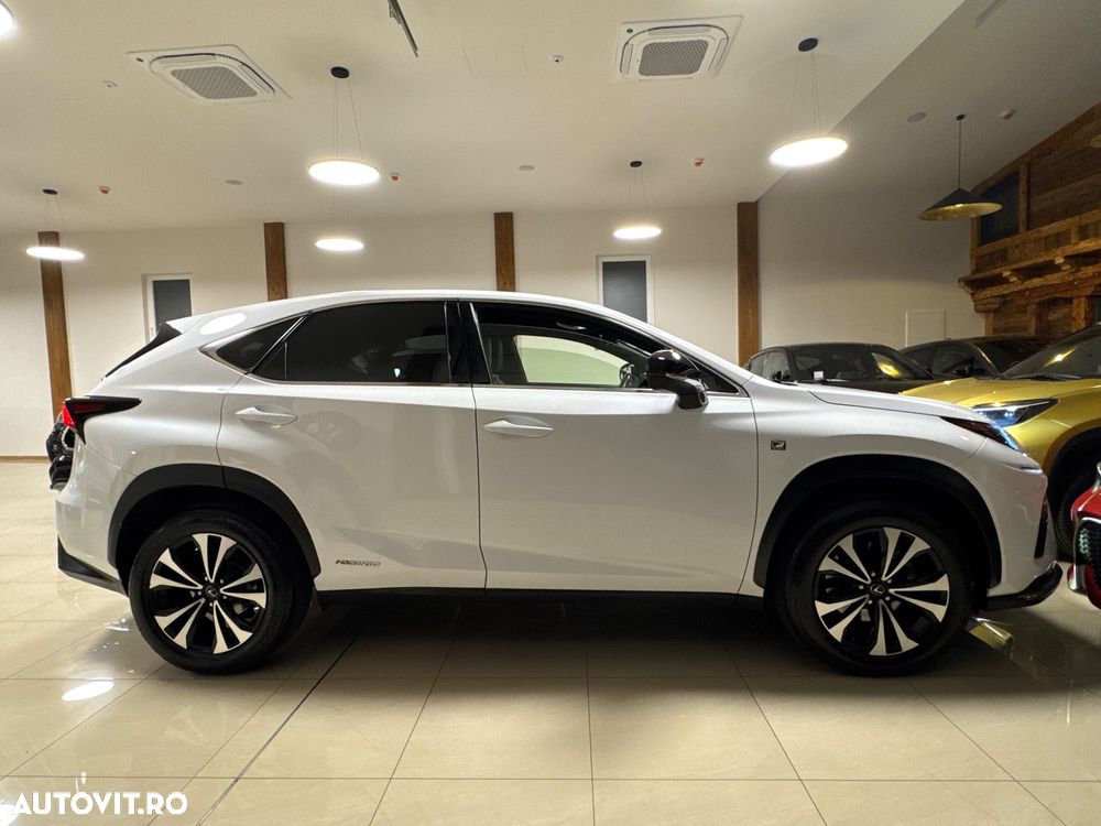 Lexus Seria NX - 30