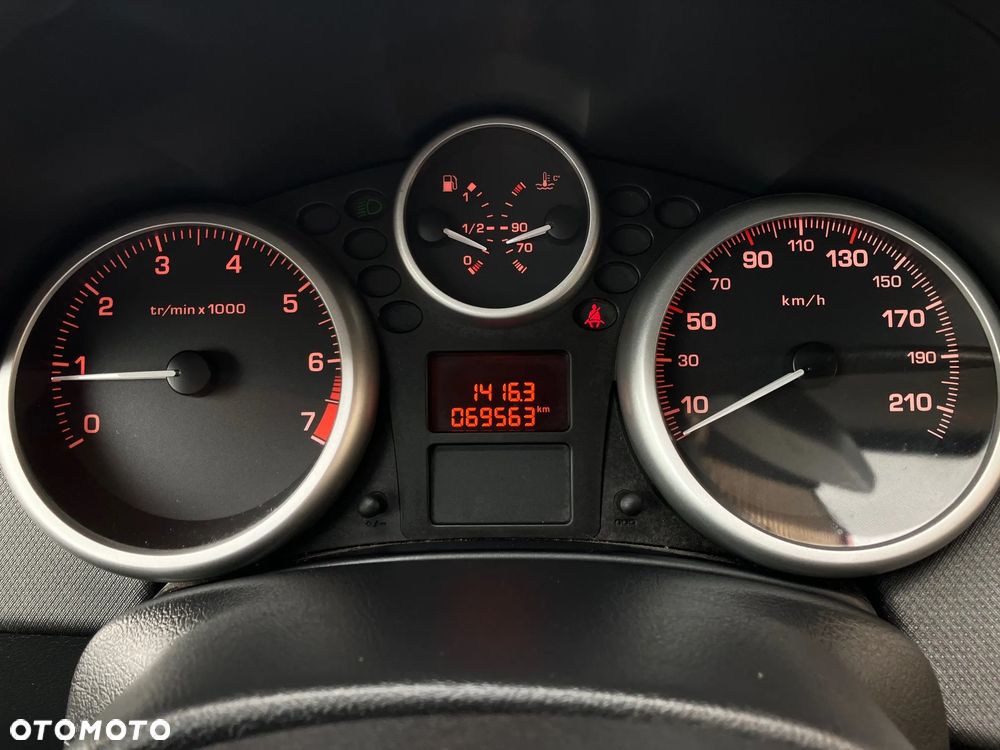 Peugeot 207 1.4 Active - 17