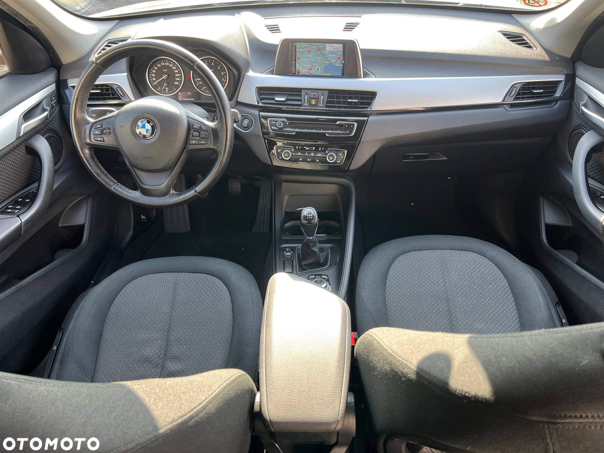 BMW X1 sDrive18i Business Edition - 11