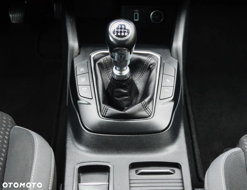 Ford Focus - 26