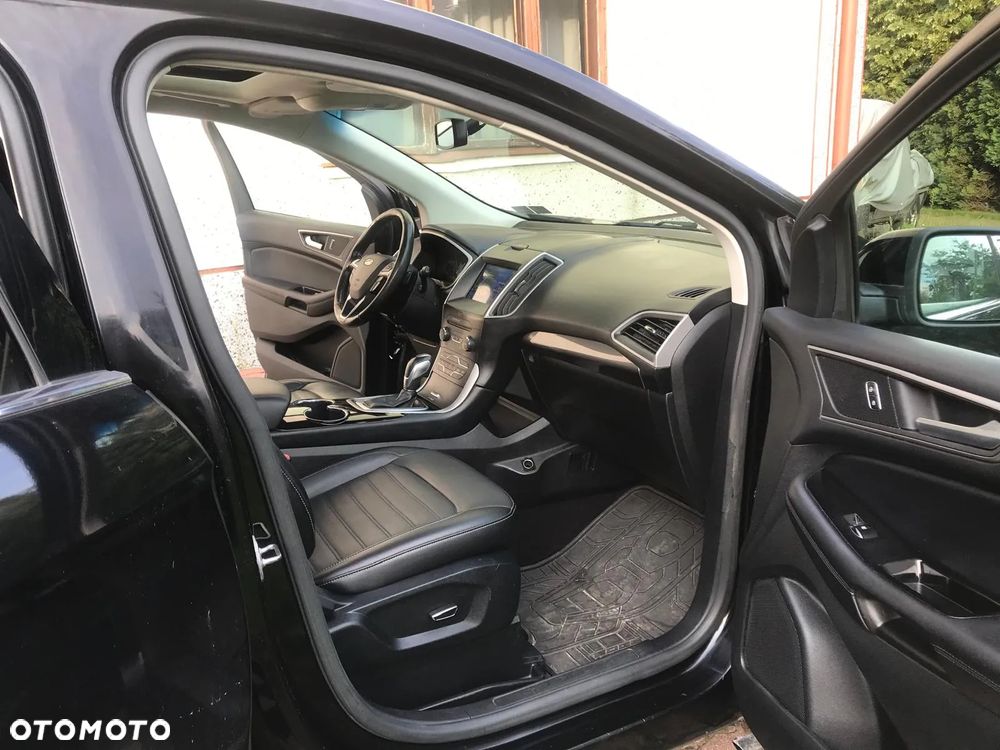Ford Edge - 10