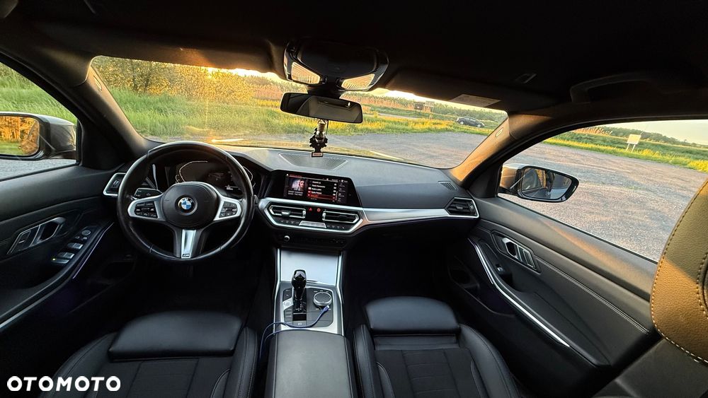 BMW Seria 3 - 17