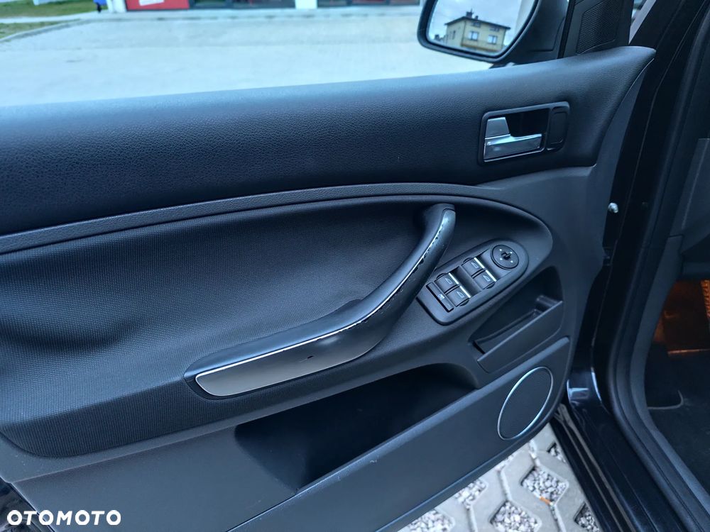 Ford C-MAX 1.8 Titanium - 15