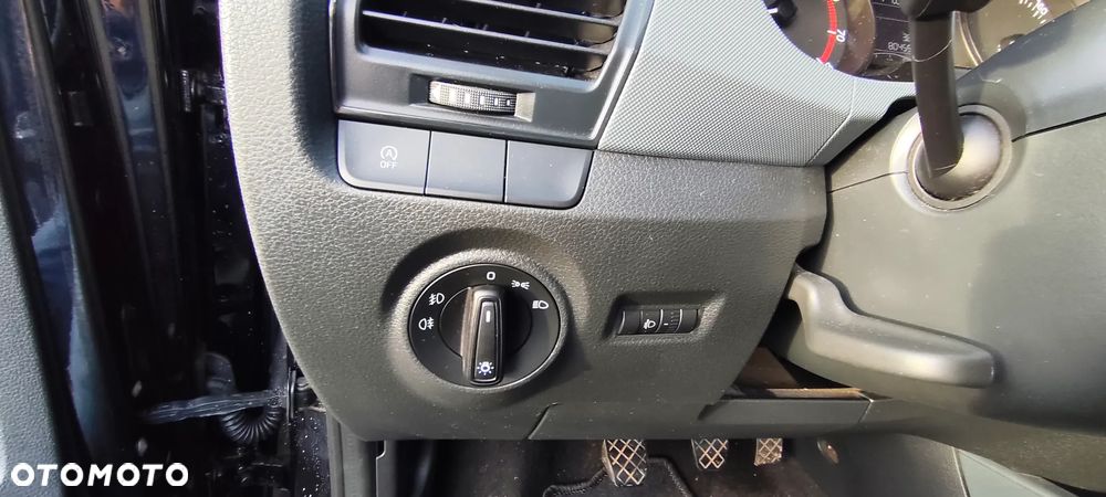Skoda Fabia 1.0 MPI Active - 16