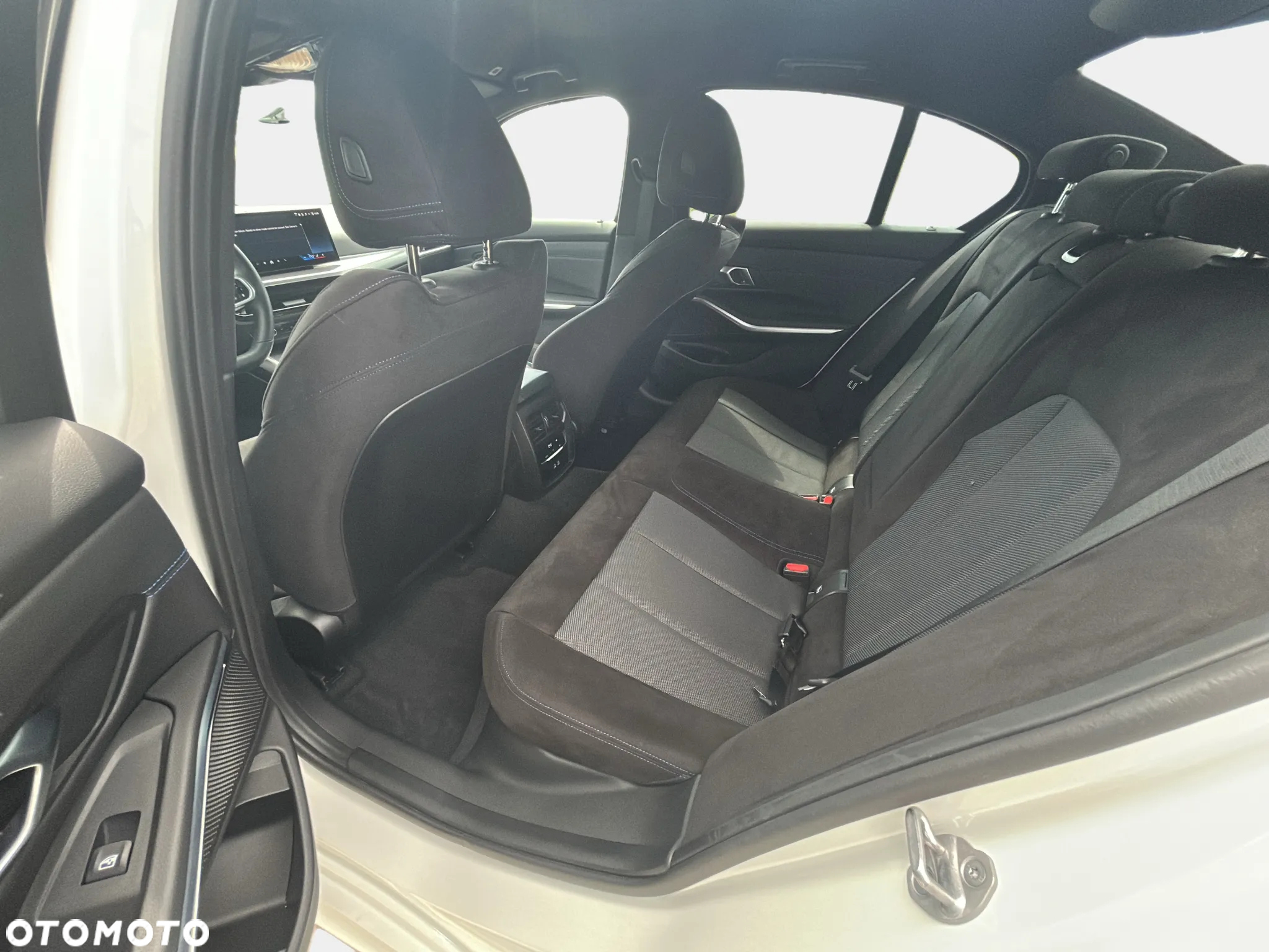 BMW Seria 3 - 14