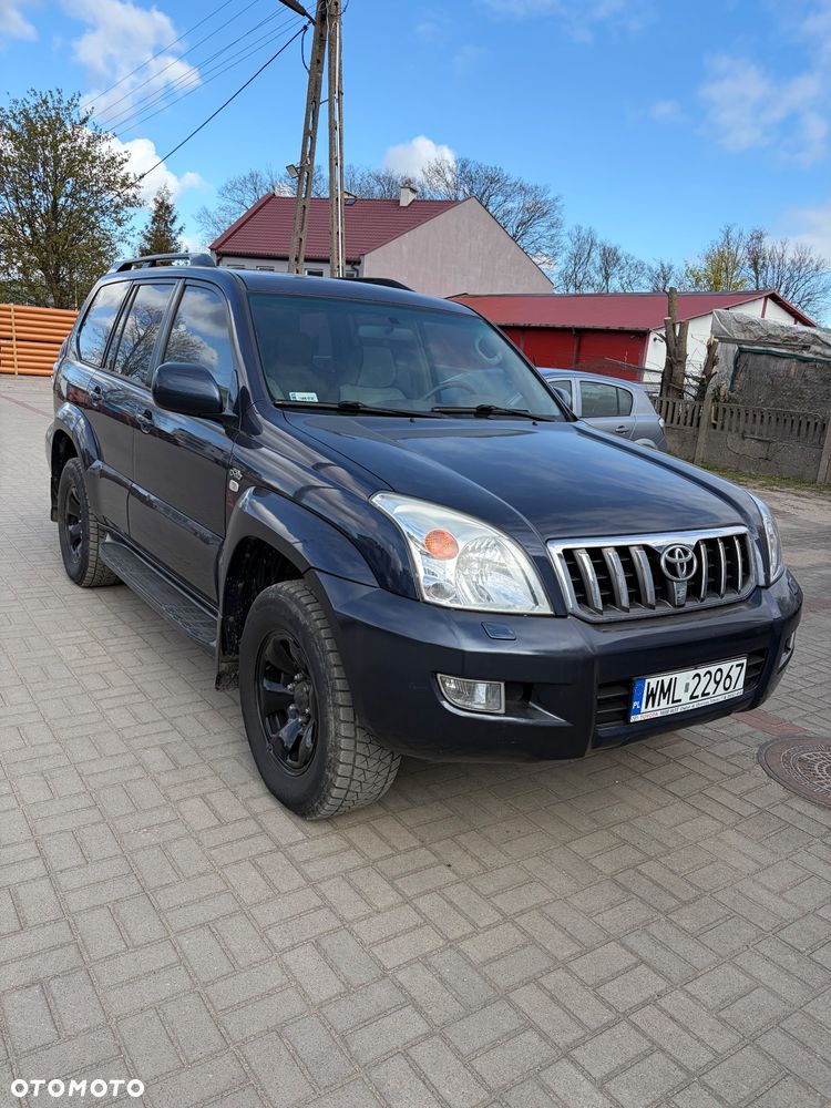 Toyota Land Cruiser - 2