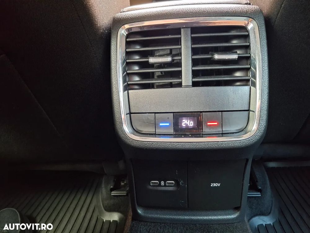 Skoda Octavia 2.0 TDI DSG Style - 22