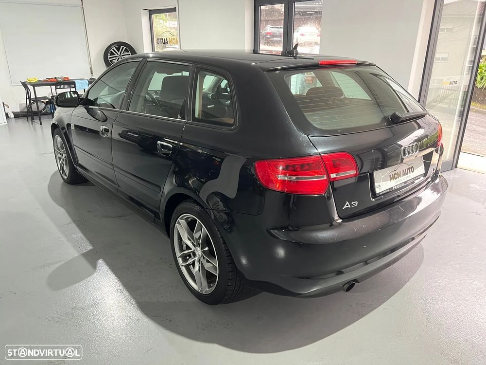 Audi A3 Sportback 1.6 TDI DPF S line Sport Pack - 5