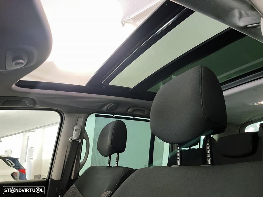 Renault Grand Espace 2.0 dCi FAmily 7L - 6