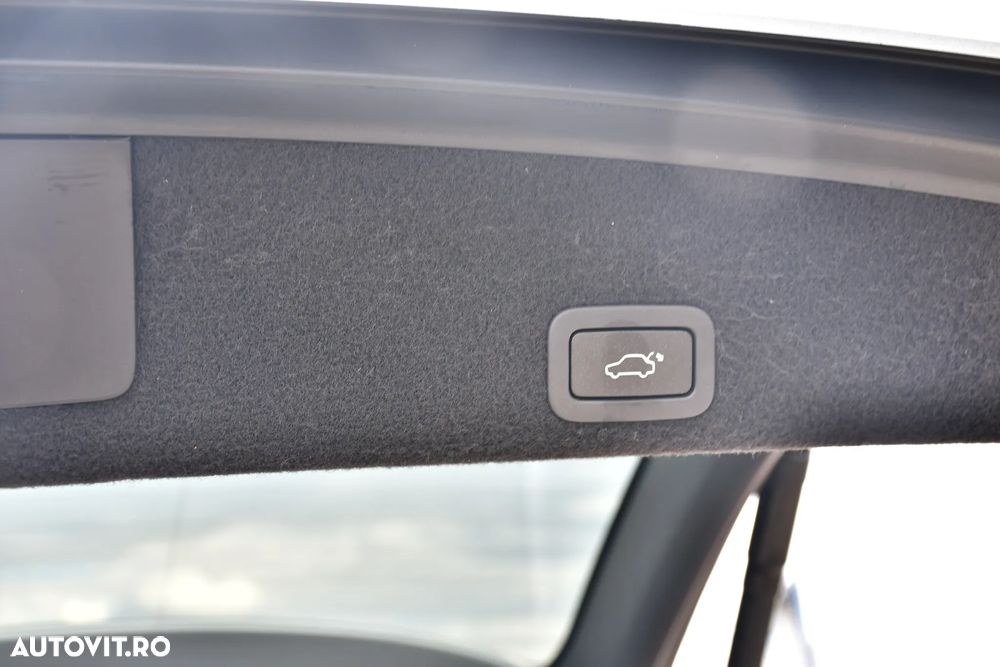 Volvo XC 60 D5 AWD Geartronic Summum - 20