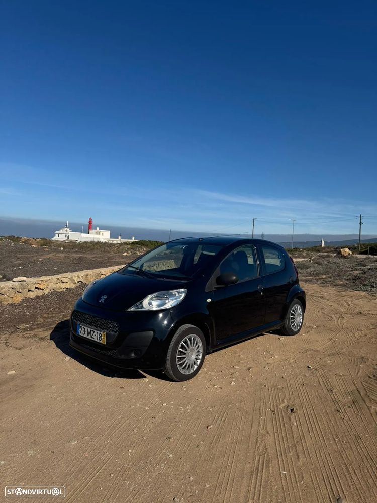 Peugeot 107 1.0 Black&Silver - 1