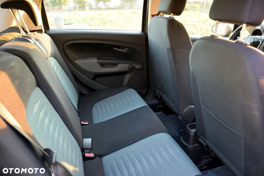 Fiat Grande Punto - 6