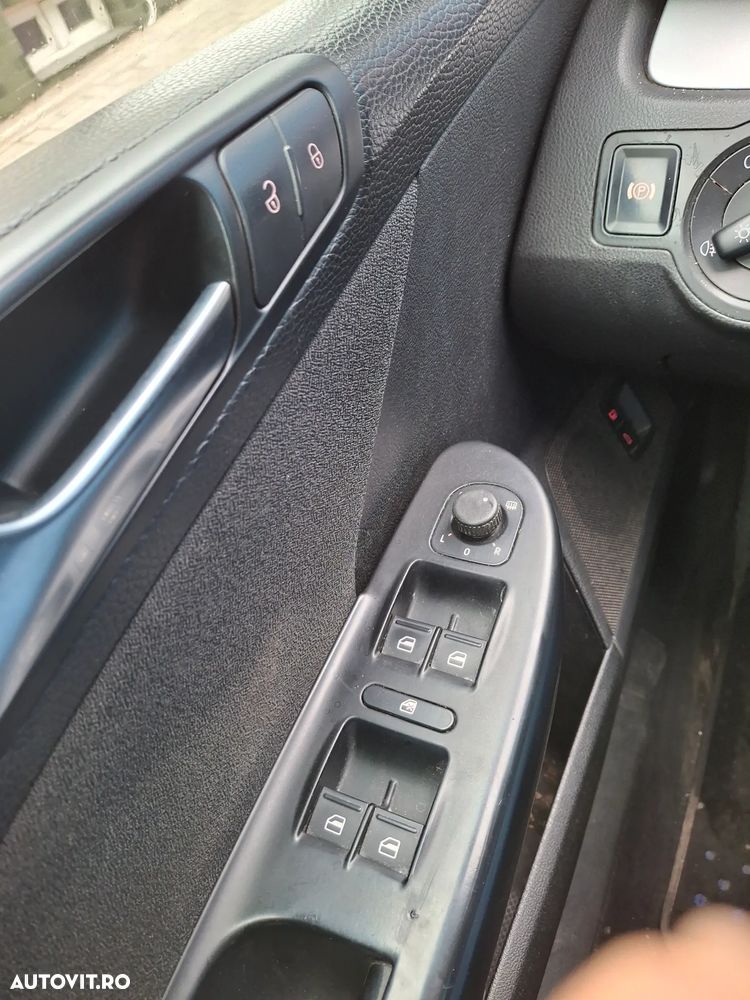 Volkswagen Passat - 15