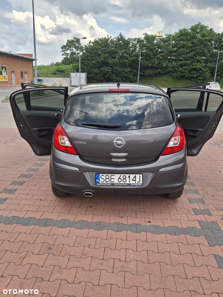 Opel Corsa 1.4 16V Energy - 5