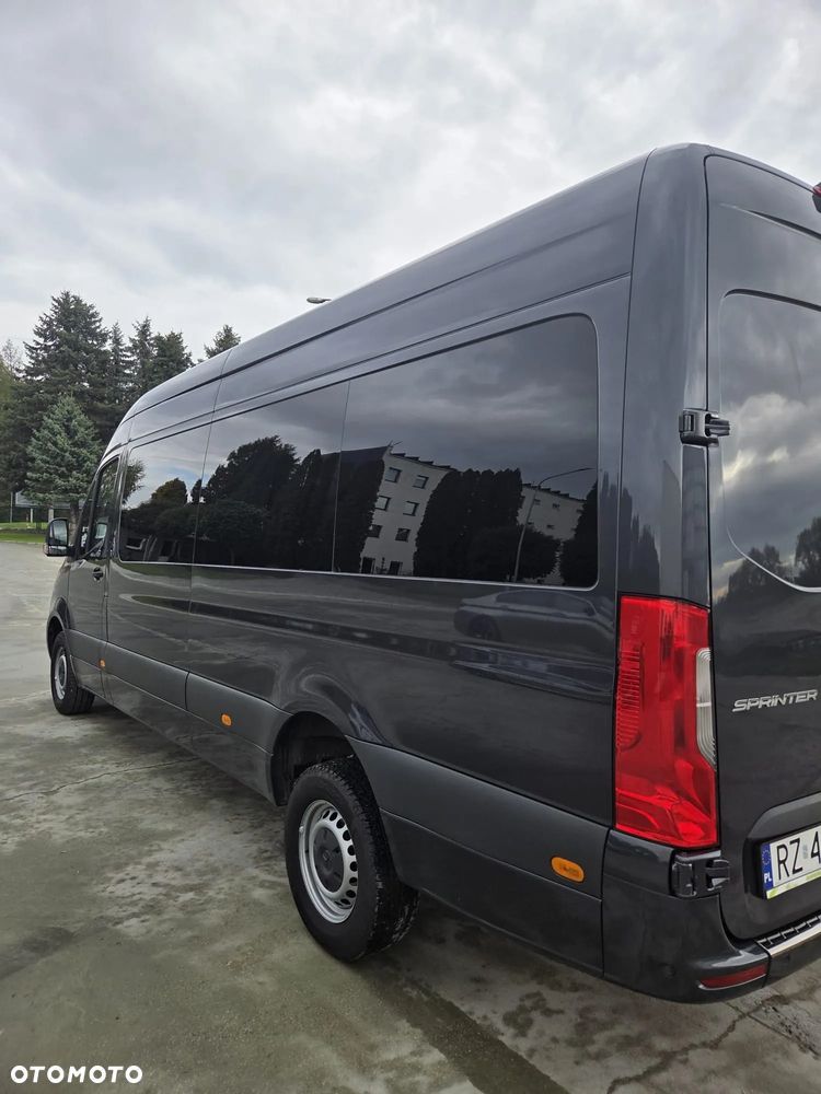 Mercedes-Benz Sprinter 319 CDI 907.235 - 3