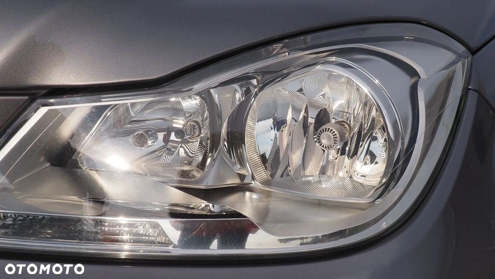 Mercedes-Benz C-Class 2011 photo 5