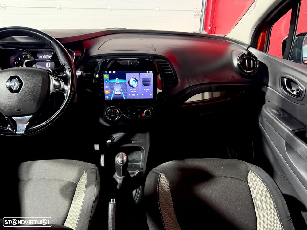 Renault Captur 1.5 dCi Exclusive - 24