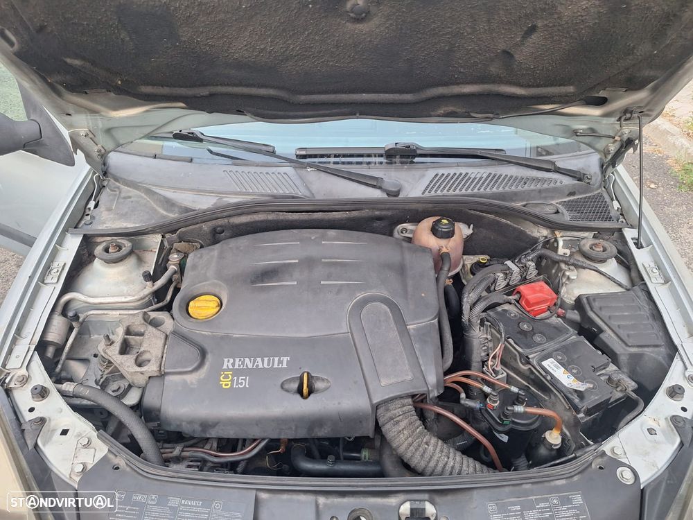 Renault Clio - 9
