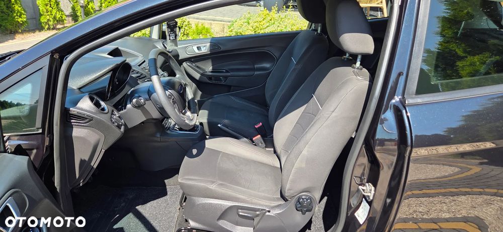 Ford Fiesta 1.25 Champions Edition - 8