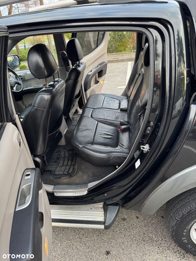 Mitsubishi L200 - 9