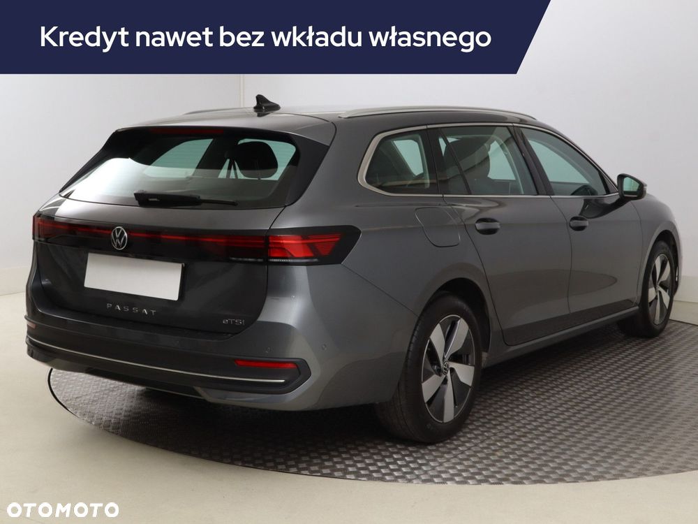 Volkswagen Passat Variant - 7