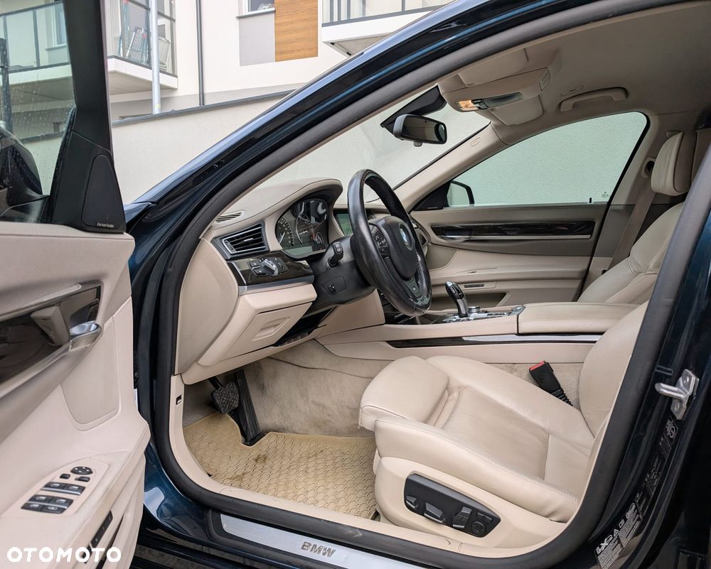 BMW Seria 7 730d - 19