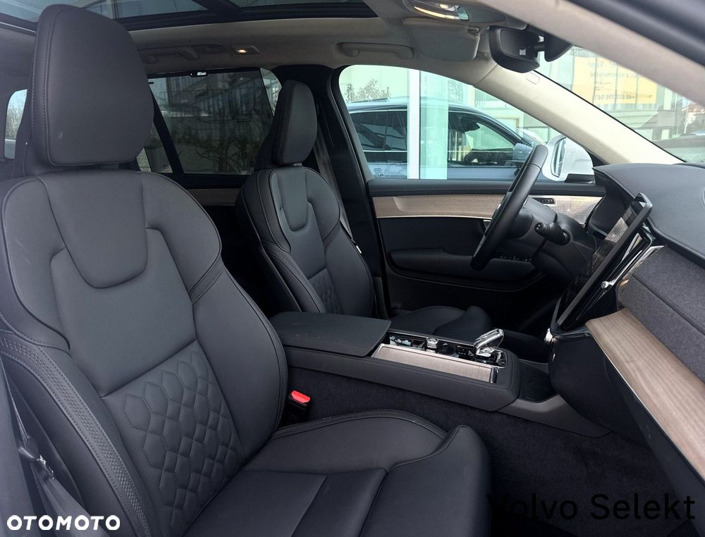 Volvo XC 90 - 33