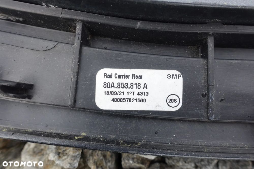 LISTWA BŁOTNIKA TYLNA AUDI Q5 SLINE 80A - 16