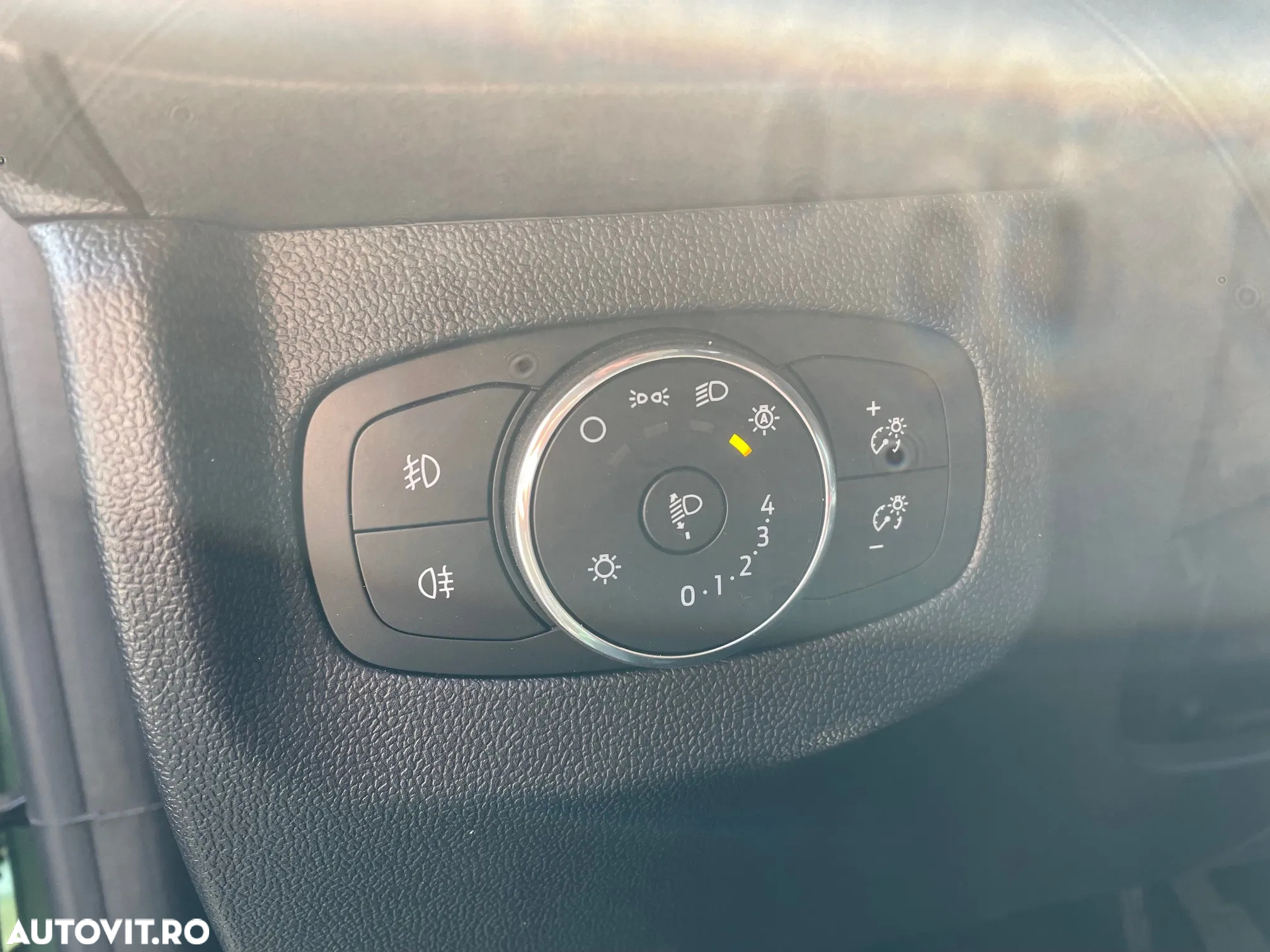 Ford Tourneo Courier 1.0 EcoBoost Active - 11