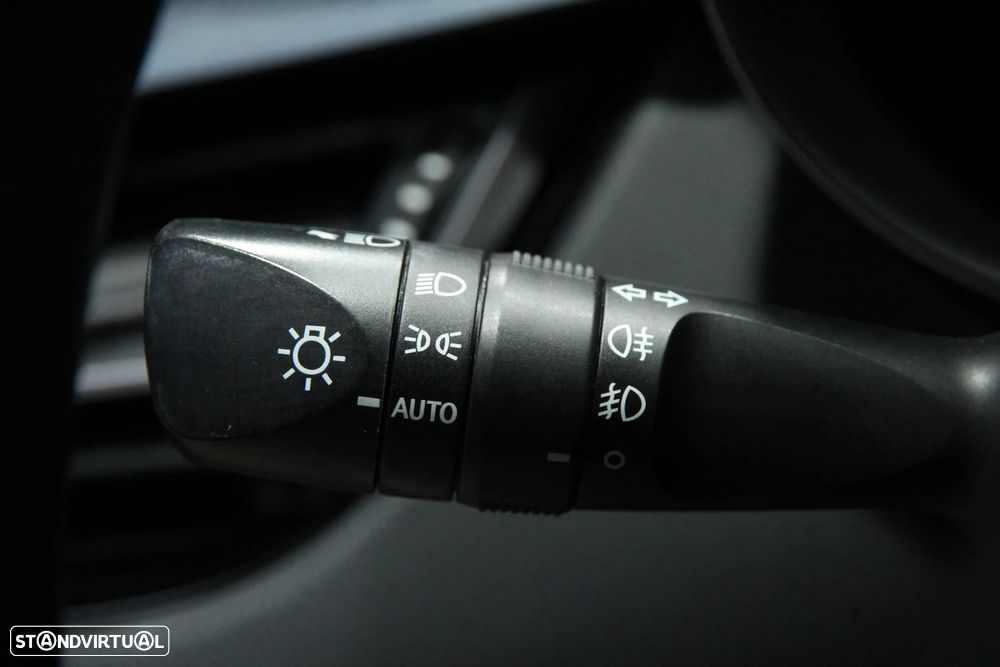 Toyota C-HR 1.8 Hybrid Square Collection - 18