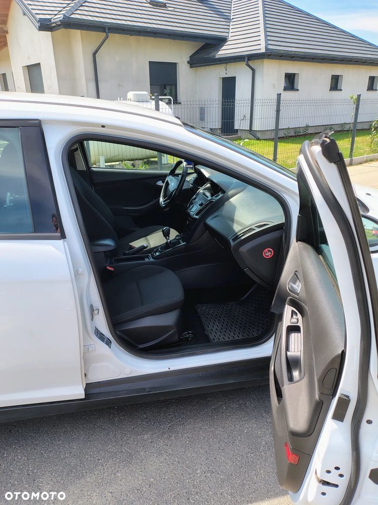 Ford Focus 1.5 TDCi Trend - 9