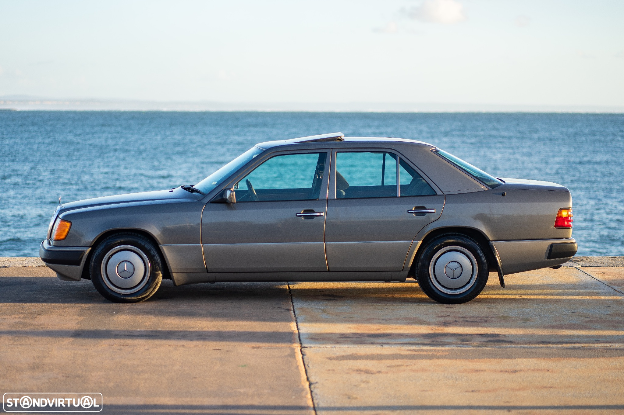 Mercedes-Benz E 250 - 9