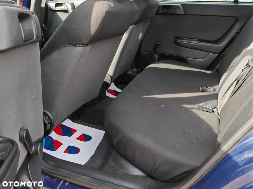 Opel Astra 1.7 CDTI DPF Sport - 8