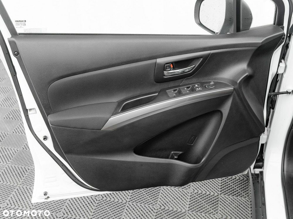 Suzuki SX4 S-Cross - 13