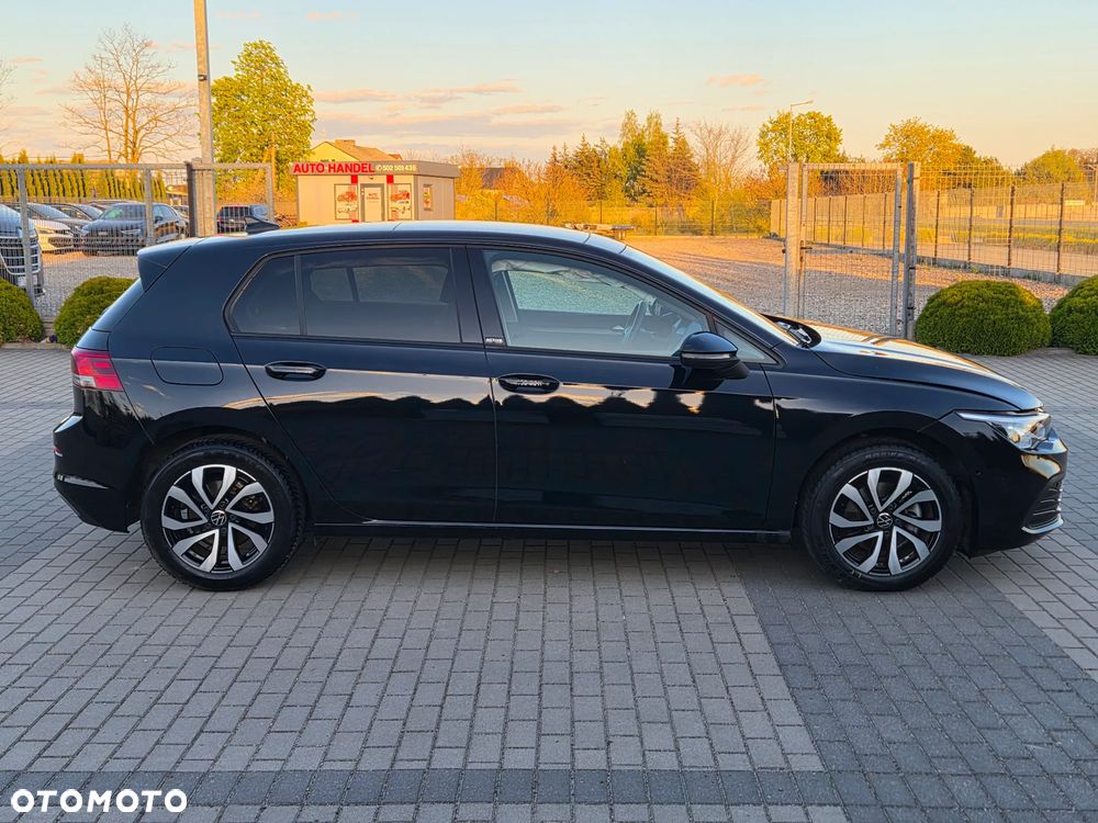 Volkswagen Golf 1.5 eTSI OPF DSG Active - 8