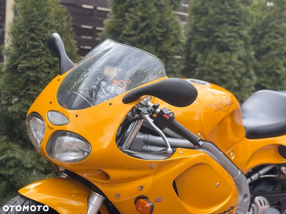 Triumph Daytona - 11