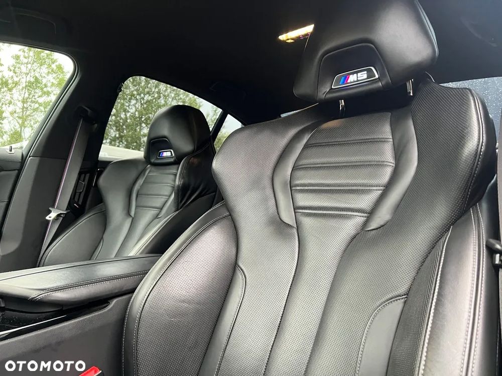 BMW M5 Competition - 11