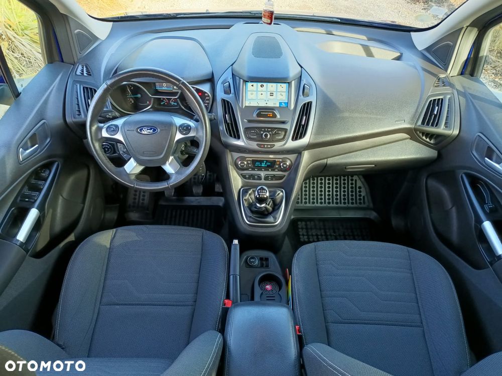 Ford Tourneo Connect 1.5 TDCi Titanium - 19