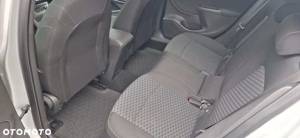 Opel Astra V 1.4 T Enjoy - 11