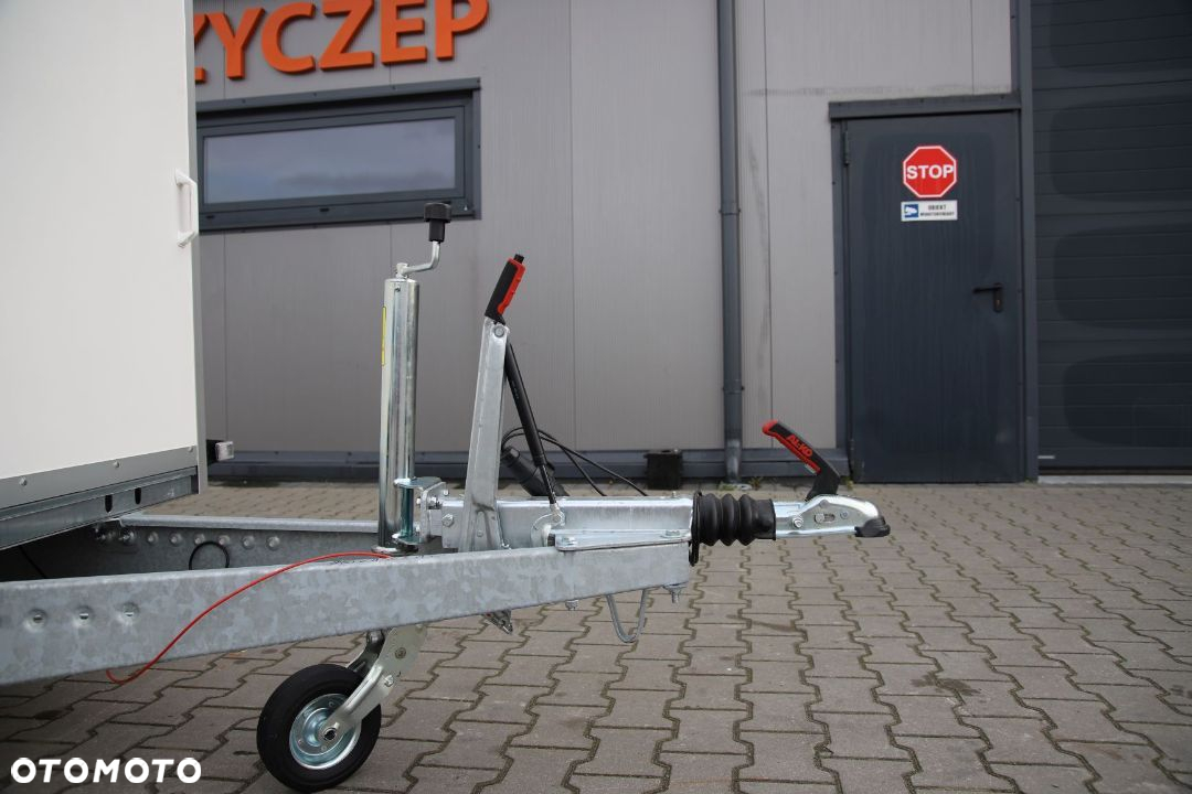 Niewiadów Niewiadów Kontener/Furgon F1326.13HD z trapem - 11