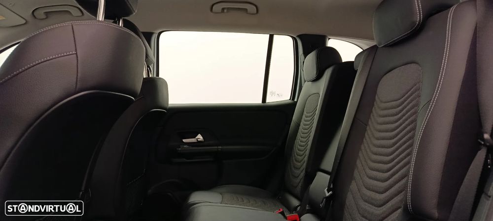 Mercedes-Benz GLB 180 d - 31