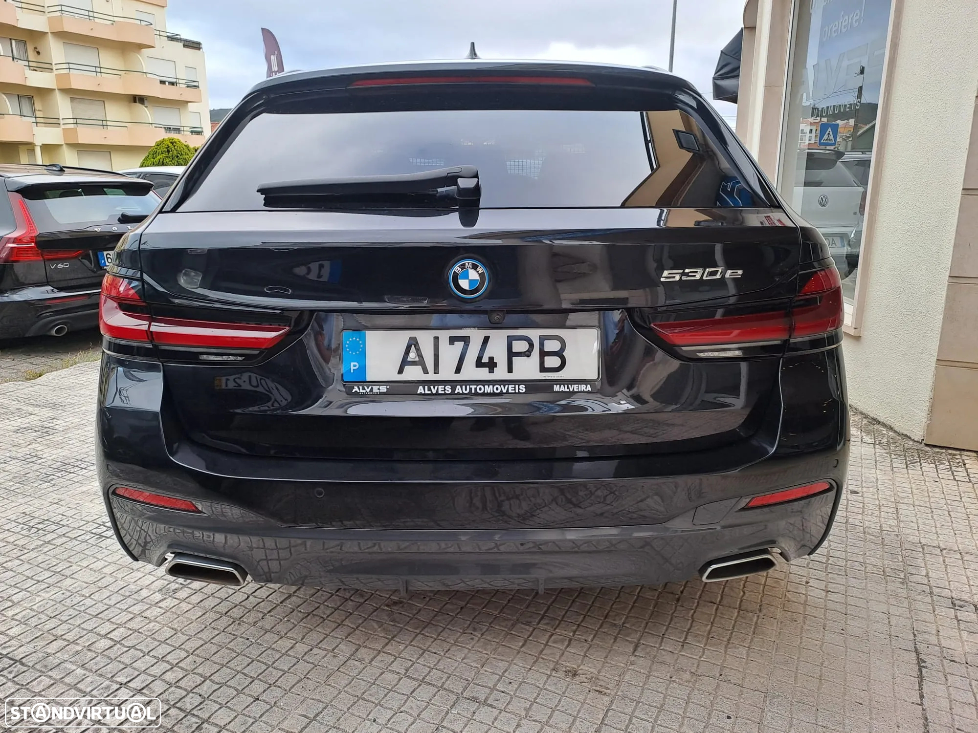 BMW 530 e Pack Desportivo M - 23
