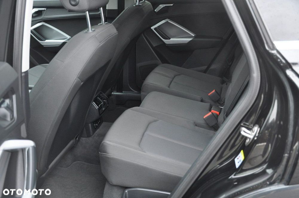 Audi Q3 35 TDI S tronic advanced - 27
