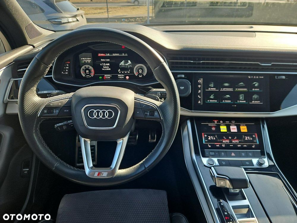 Audi Q7 - 11