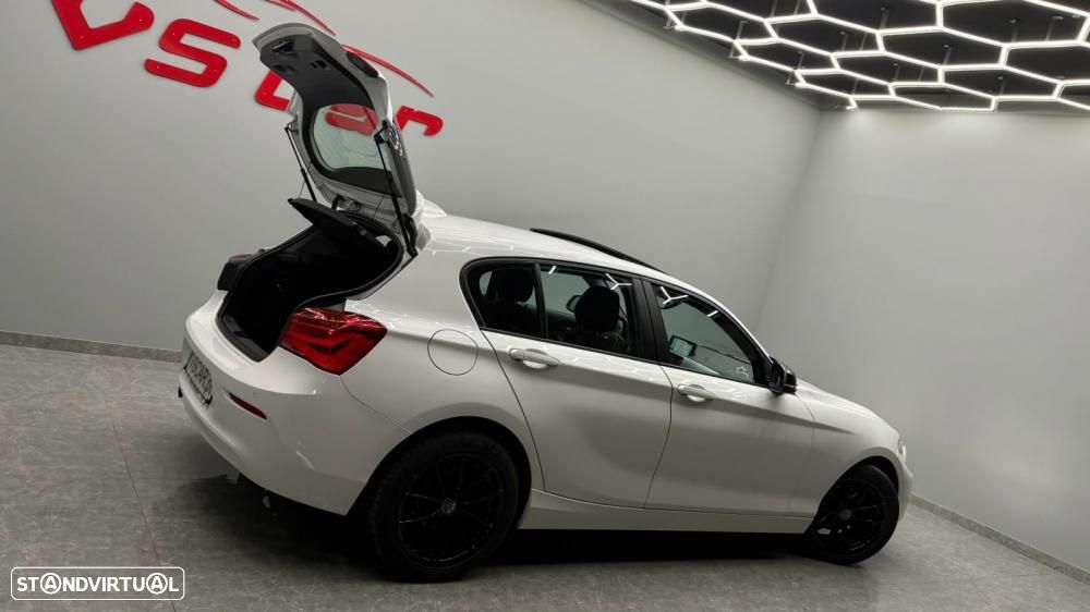 BMW 116 d Sport Line - 44