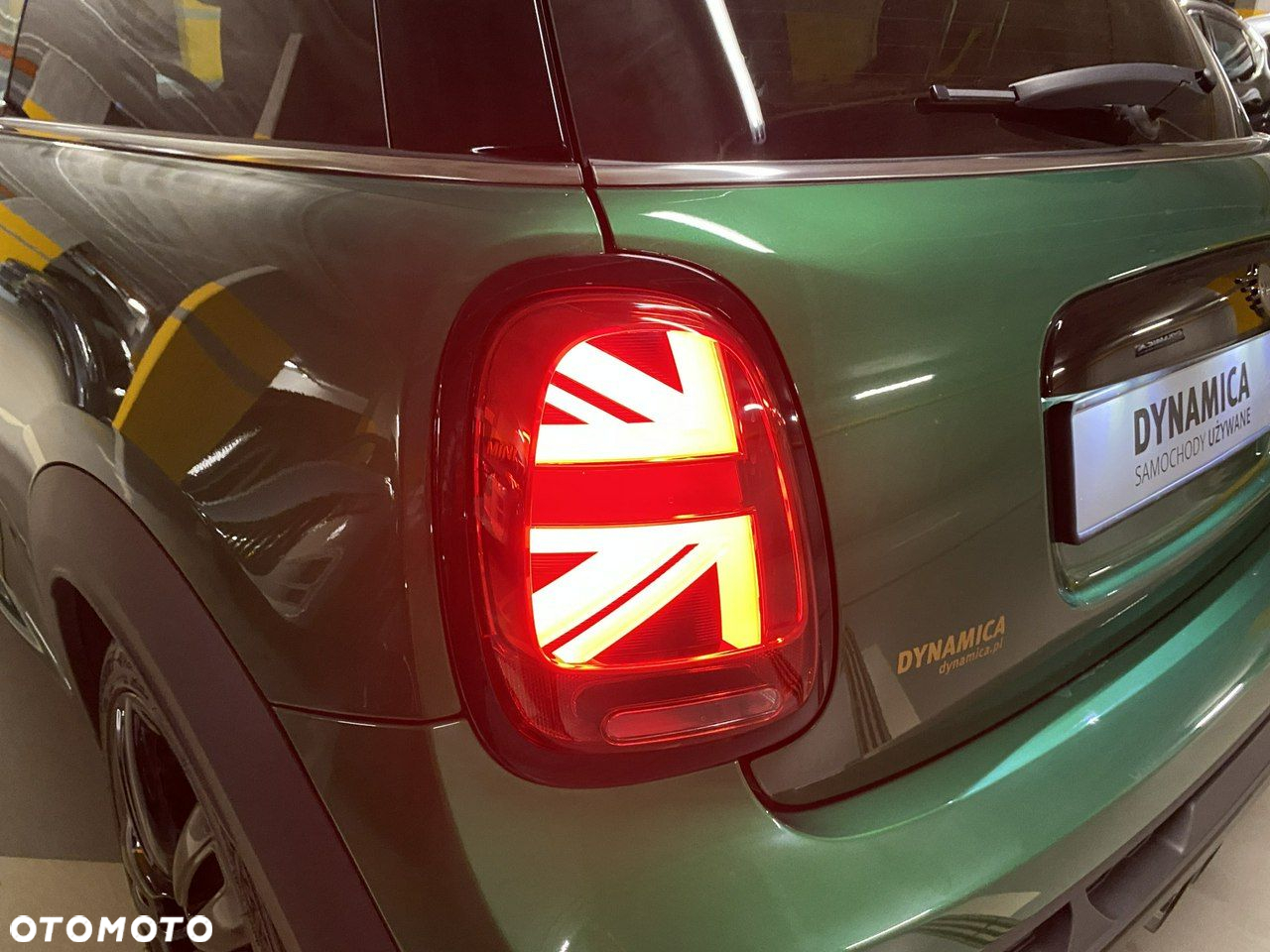 MINI John Cooper Works - 13