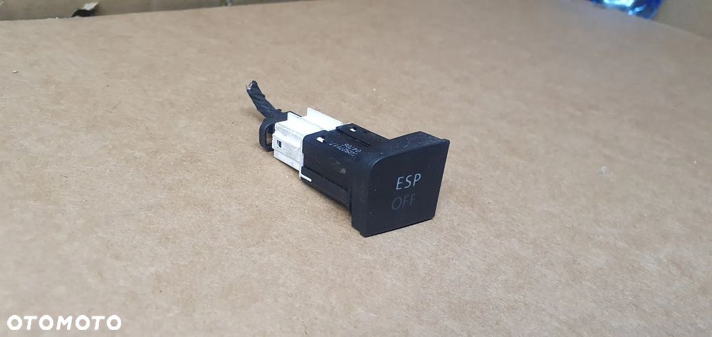 Przełącznik włącznik ESP VW Passat B6 3C0927117 - 3