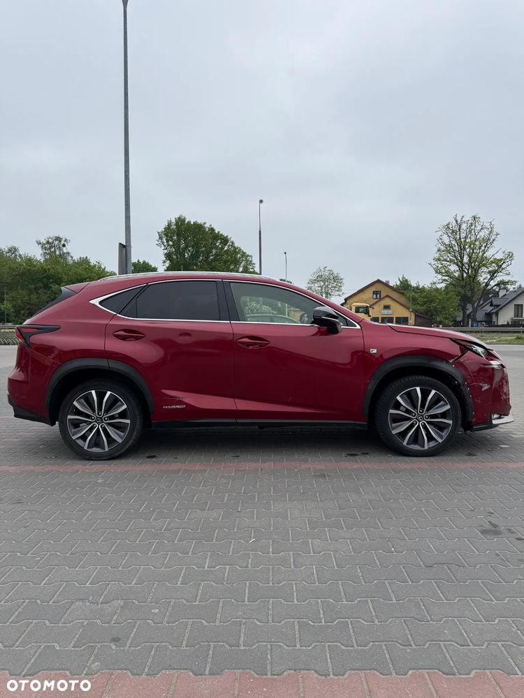 Lexus NX 300h F Sport AWD - 4